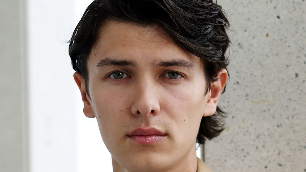 Count Nikolai takes to the slopes on dreamy ski vacation with long-term girlfriend