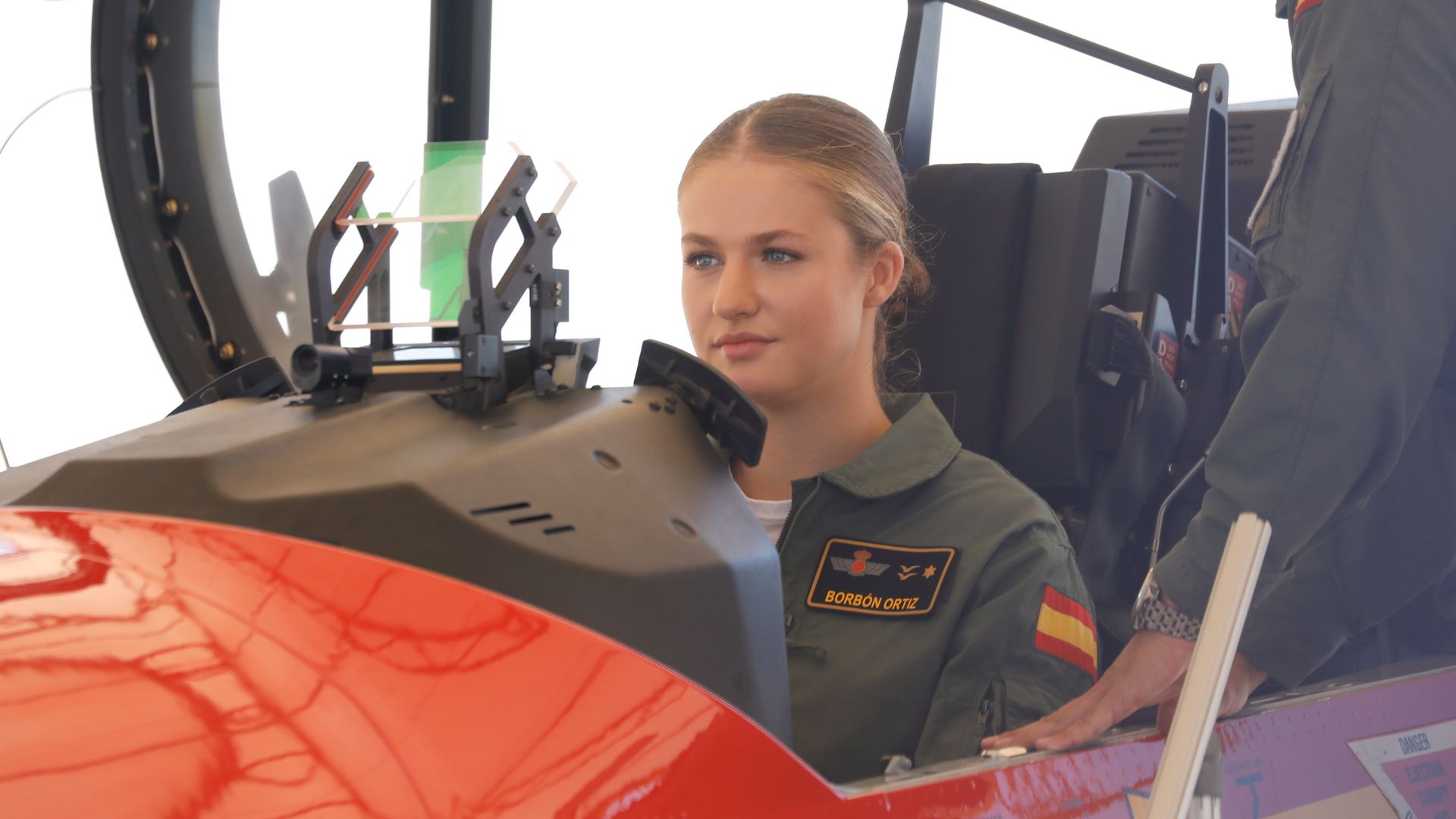 Princess Leonor sitting in a jet