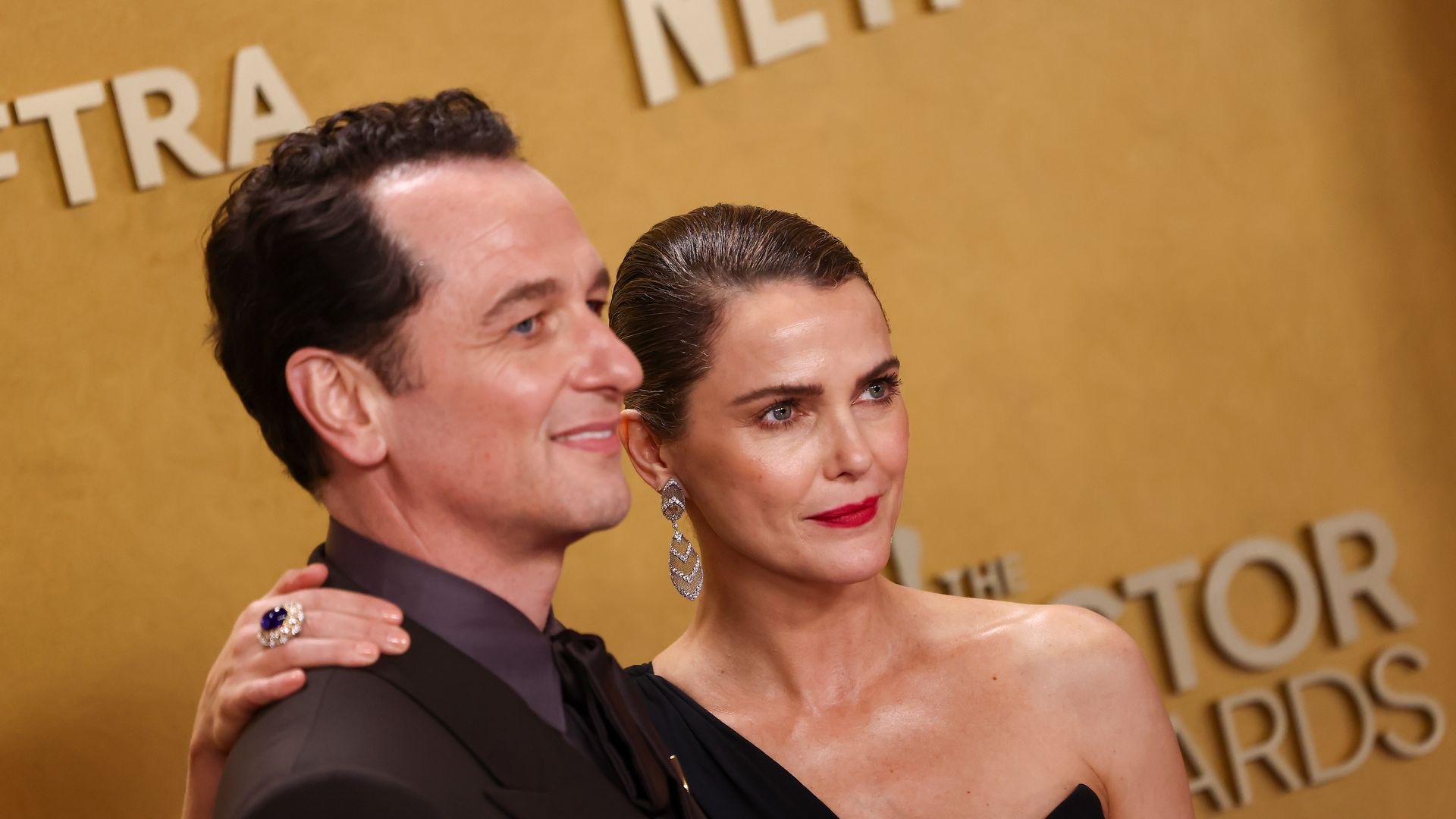 All the times Keri Russell and Matthew Rhys were couple goals on the red carpet