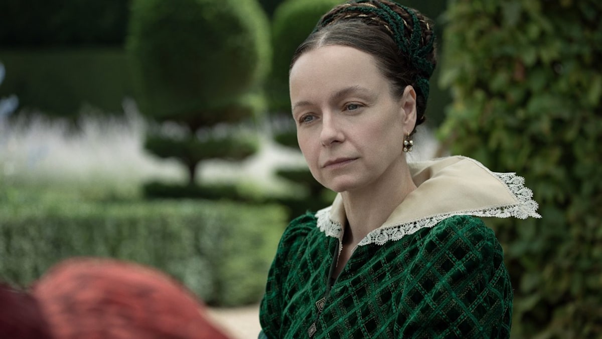 The Real History Behind Starz's Catherine de' Medici Drama, 'The Serpent  Queen', History