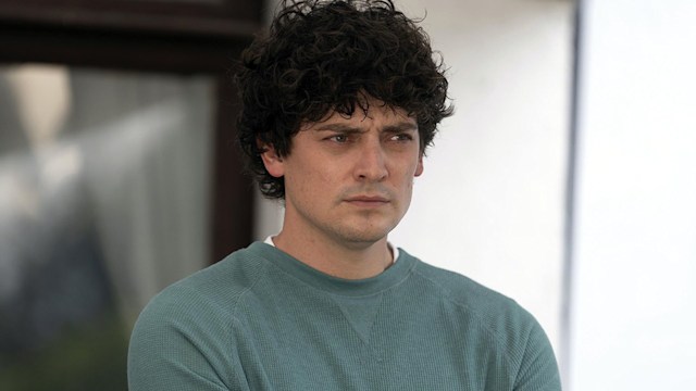 the catch aneurin barnard