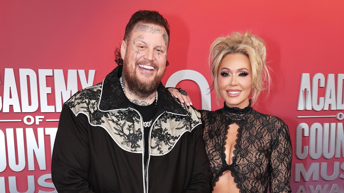 Jelly Roll's wife Bunnie Xo comes to his defense over comments about his appearance amid weight loss
