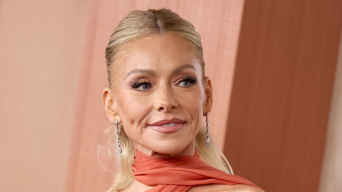 Kelly Ripa’s striking family all feature in never before seen insight into life away from TV