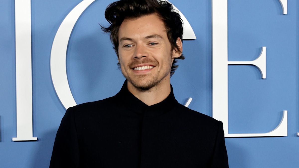 Harry Styles dines solo – here's why you should too this Valentine's Day