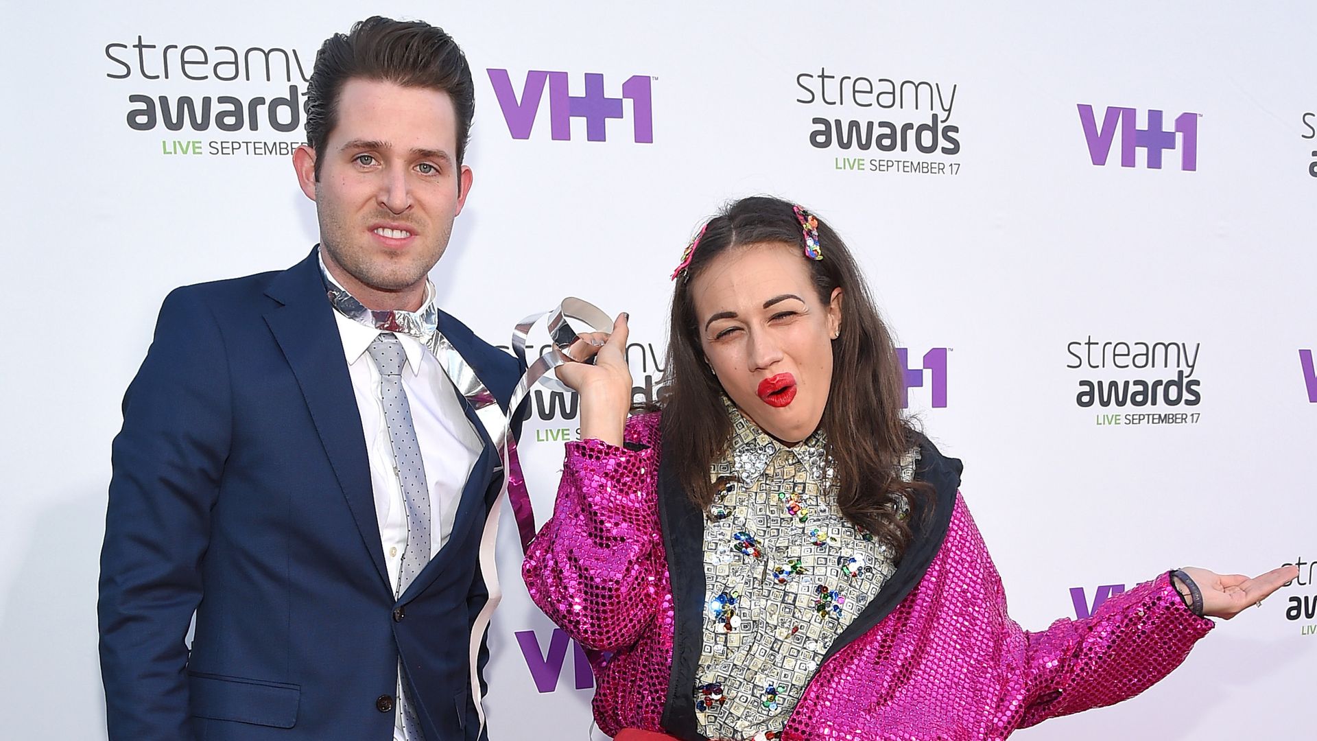 Internet personalities Joshua David Evans (L) and Colleen Ballinger, aka Miranda Sings attends VH1's 5th Annual Streamy Awards at the Hollywood Palladium on Thursday, September 17, 2015 in Los Angeles, California.  (Photo by Mike Windle/Getty Images for D