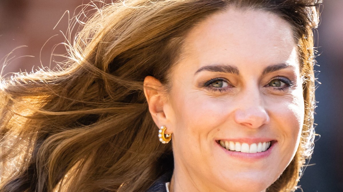 The Princess of Wales nails the off-the-shoulder wedding guest outfit of 2025