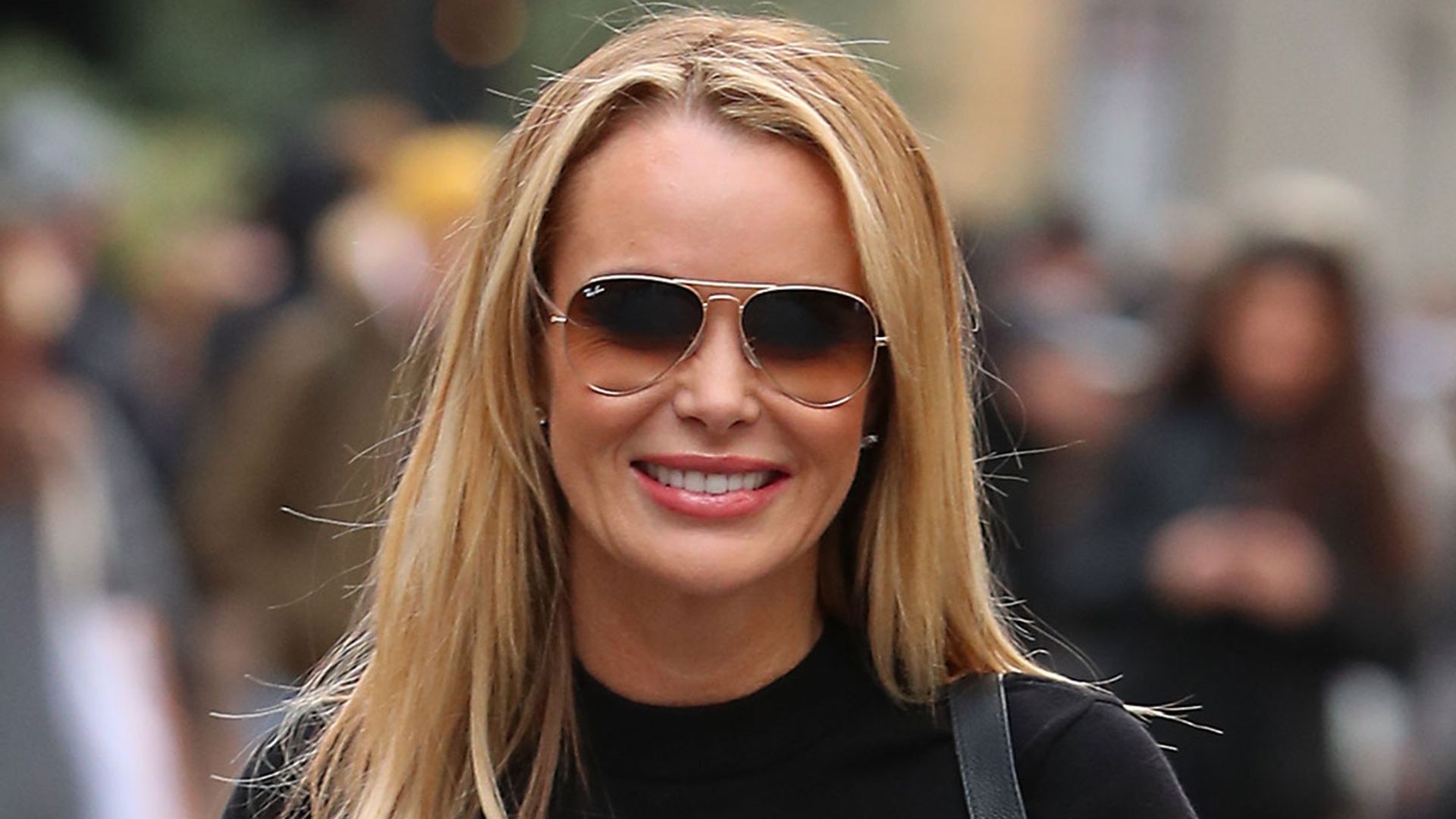 Amanda Holden's skinny jeans and new hair do are BIG news on Instagram ...