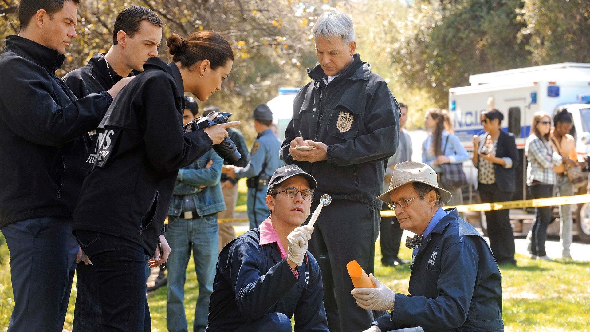 NCIS scene with Mark Harmon, Brian Dietzen and David McCallum