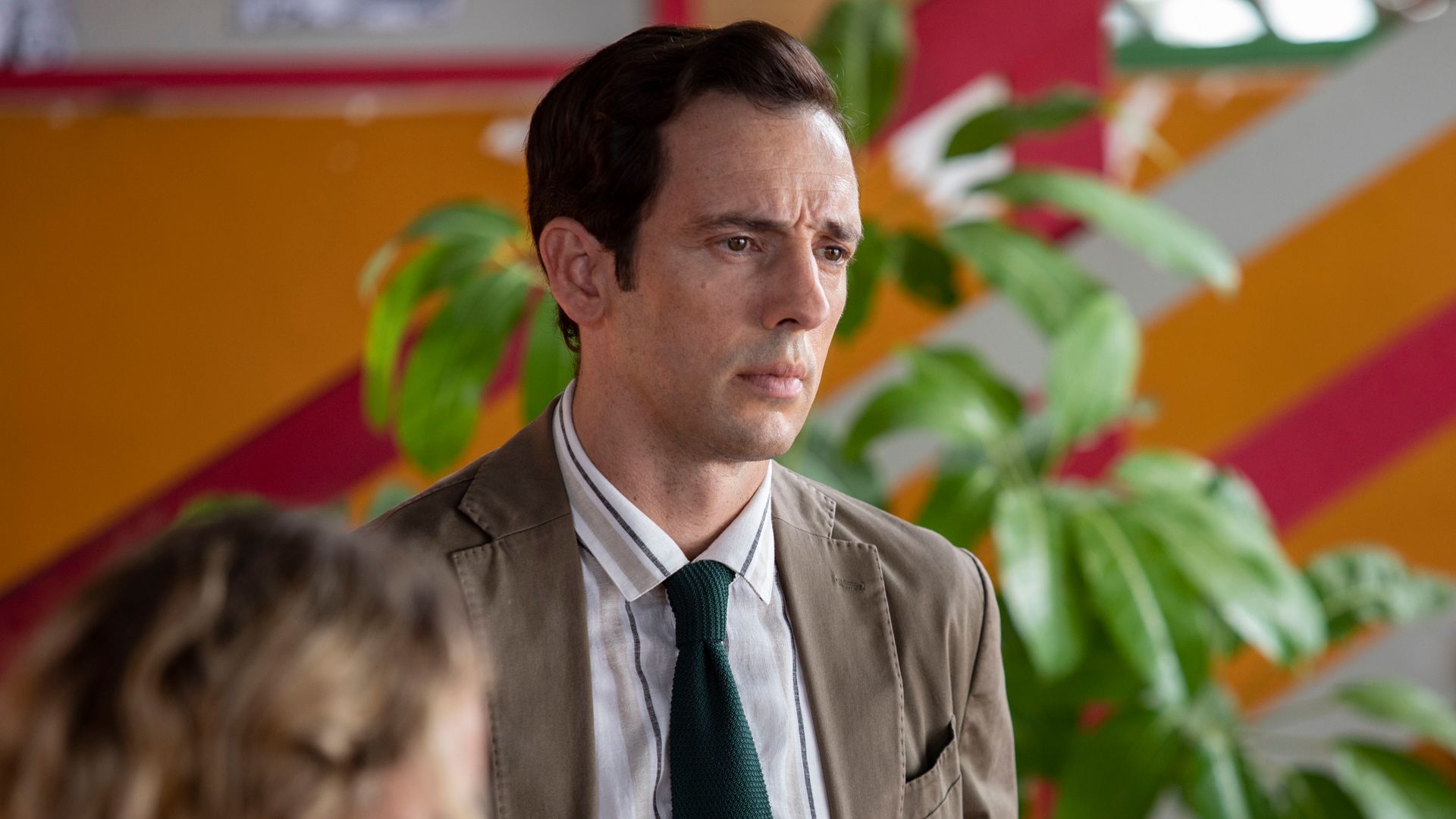 Ralf Little as DI Neville Parker in Death in Paradise 