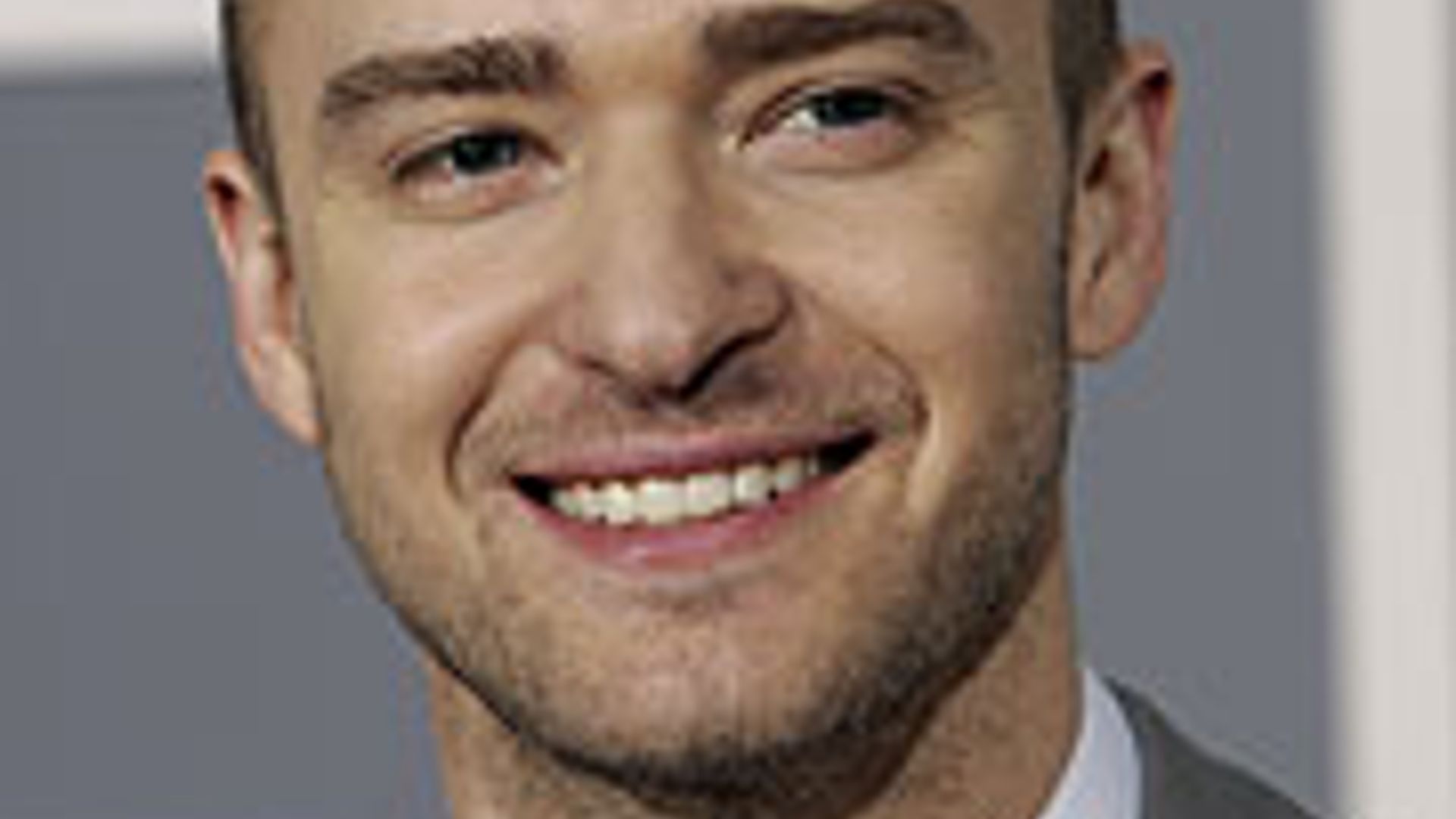 Multitalented Justin launches his own record label HELLO!