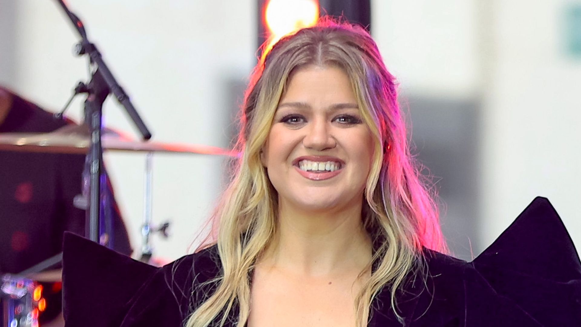 Kelly Clarkson is seen performing at the Citi Concert Series for the 'Today' Show on September 22, 2023 in New York City.