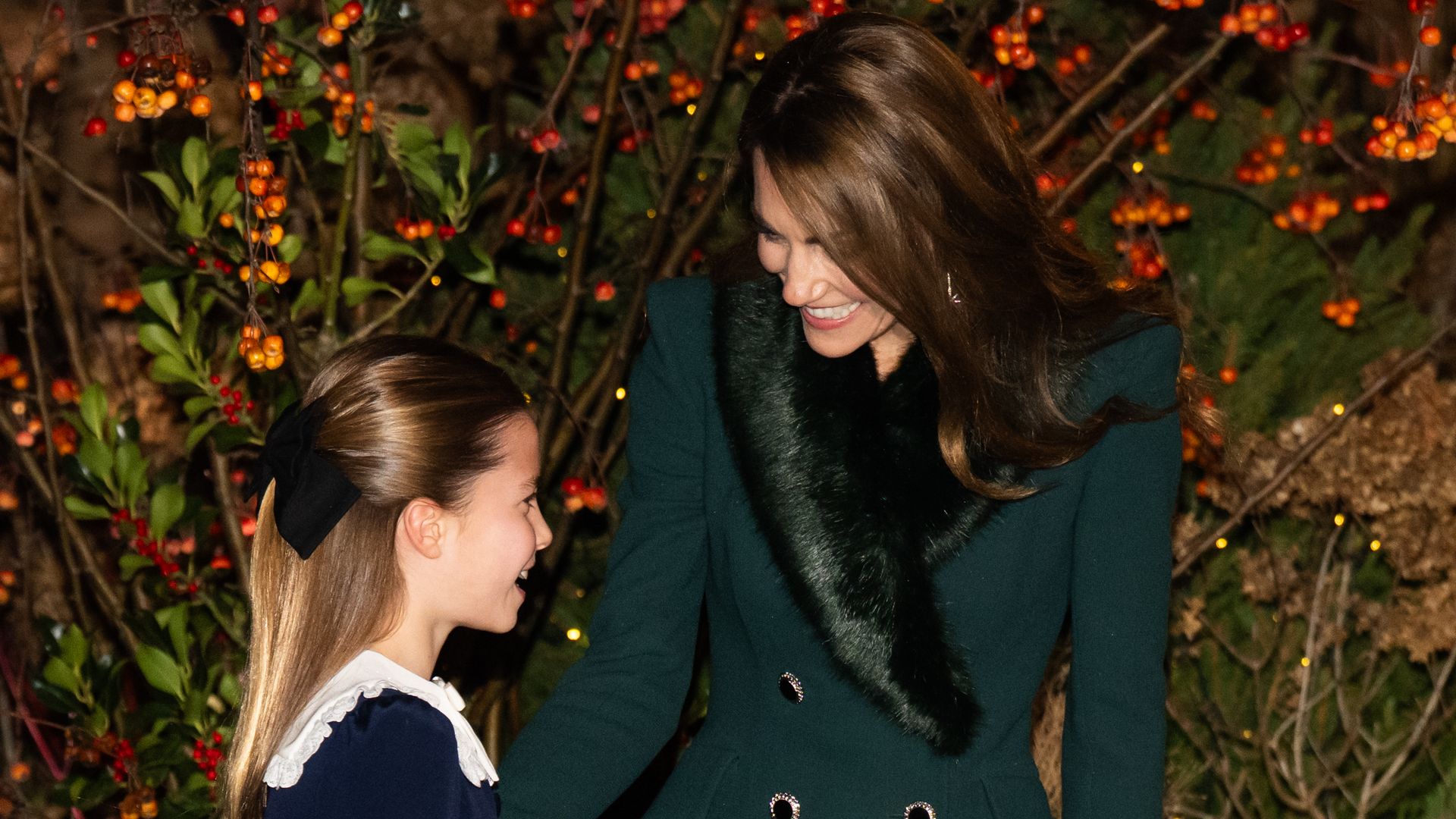 Princess Charlotte copies mum Kate Middleton's exact look 7 months on(02)