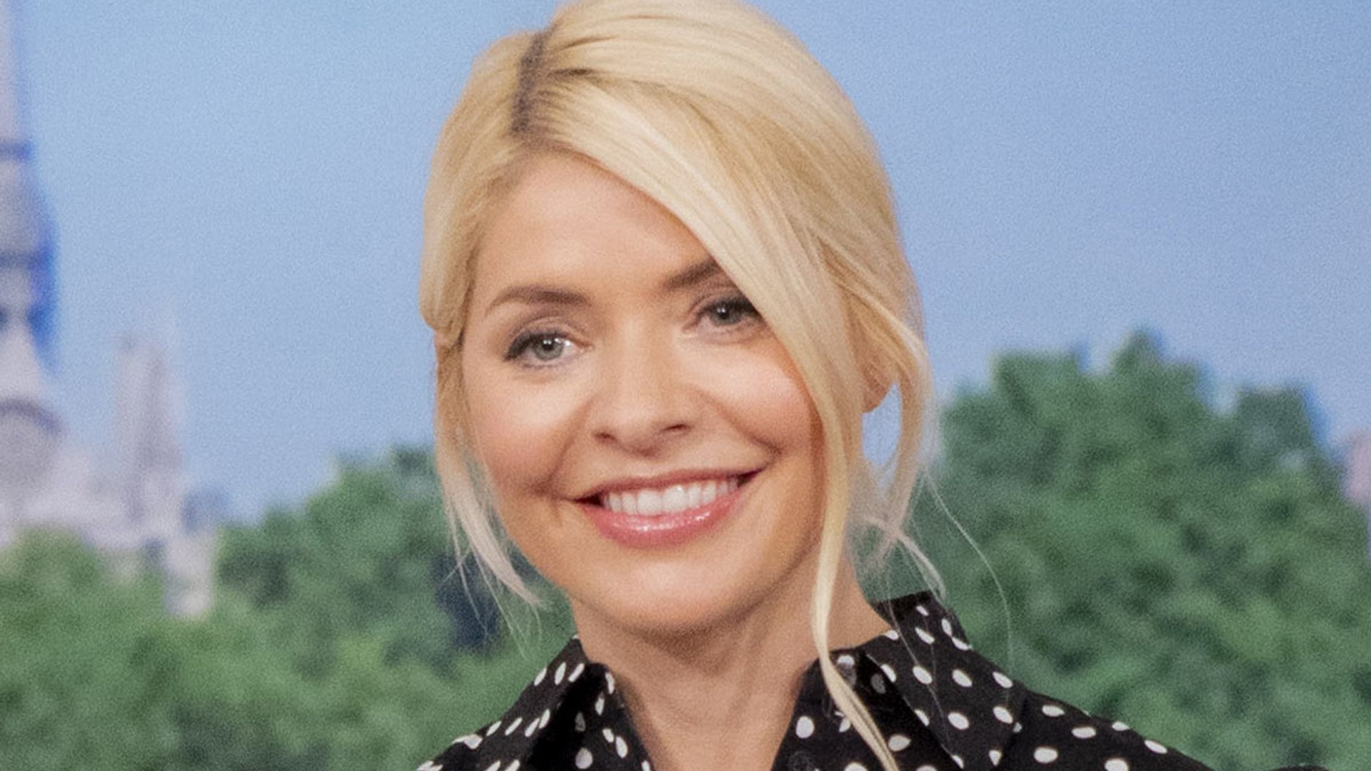 holly willoughby floral dress summer