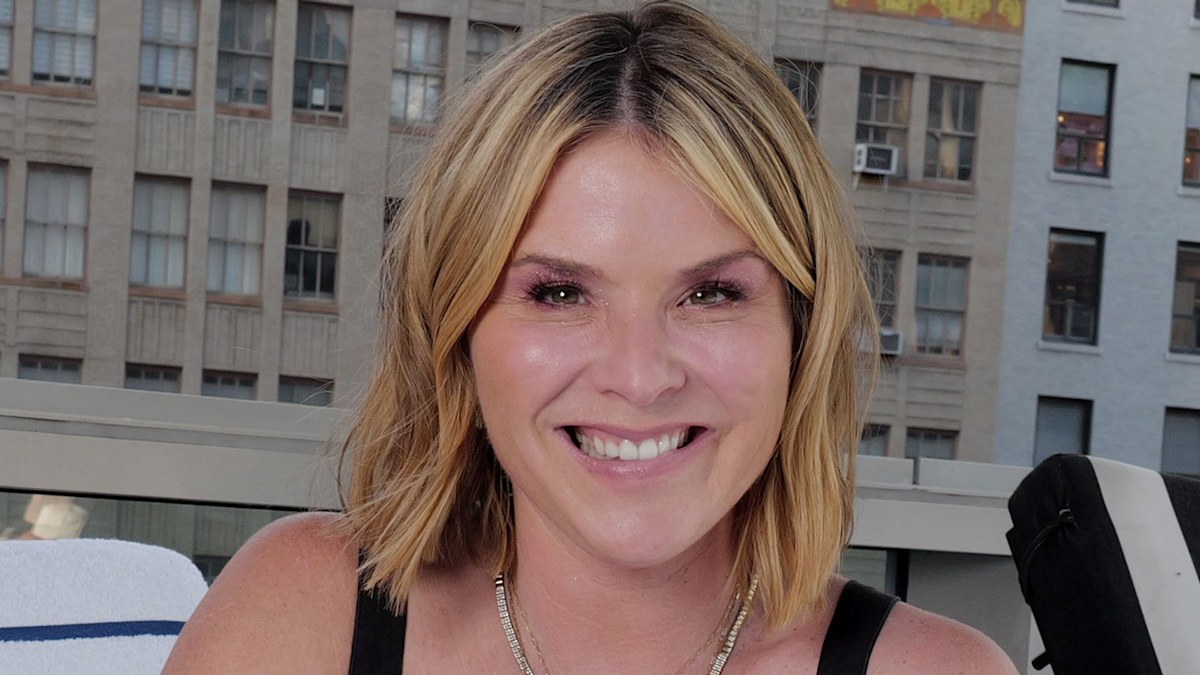 Today's Jenna Bush Hager stuns in tiny black bikini on her tropical birthday getaway