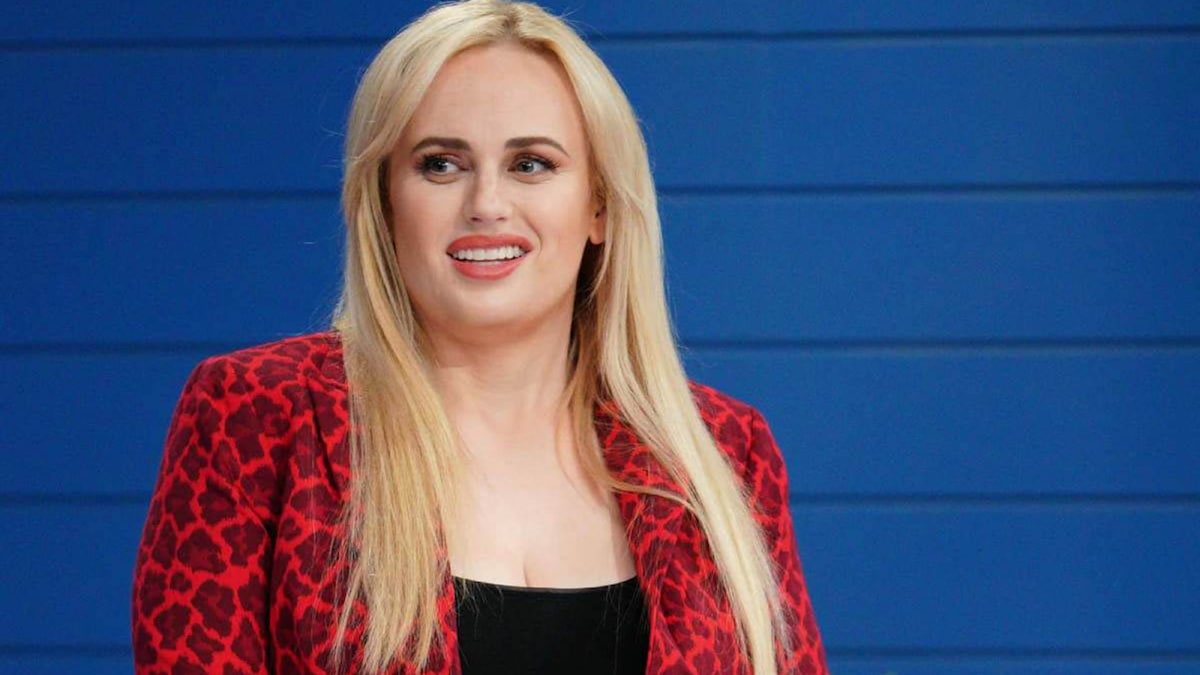 Rebel Wilson returns to the gym in workout gear with a twist