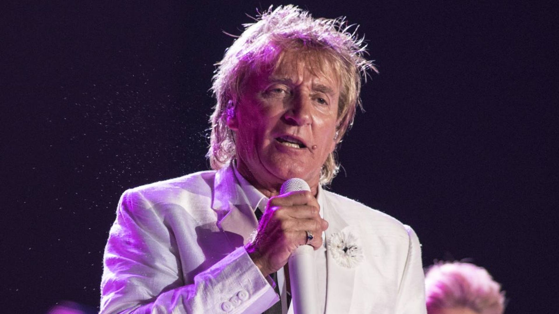 rod stewart illness