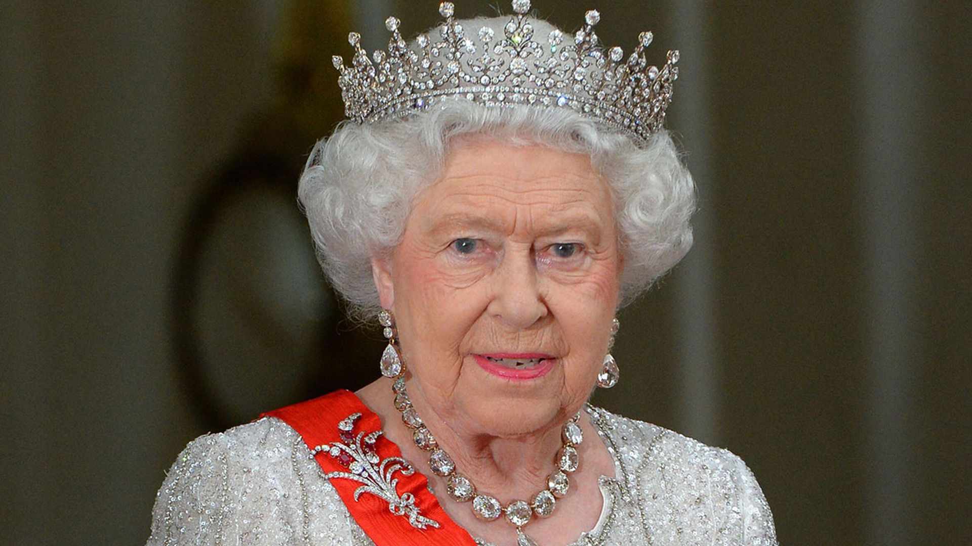 the queen crown