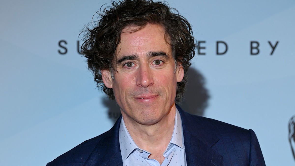 Celebrity Gogglebox: Stephen Mangan’s family, including his famous wife, children and doppelgänger
