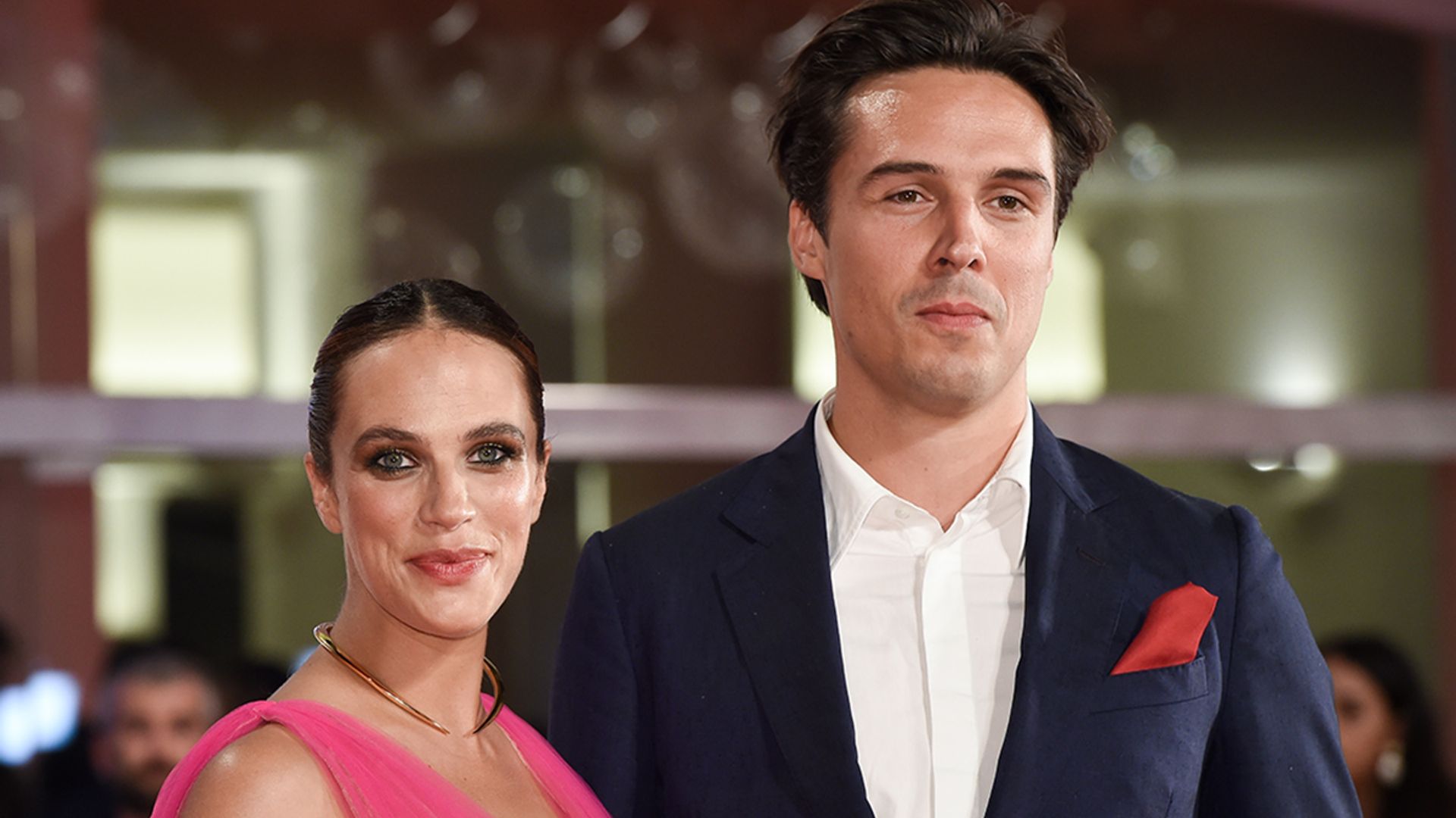 Downton Abbey's Jessica Brown Findlay surprises with twin baby ...