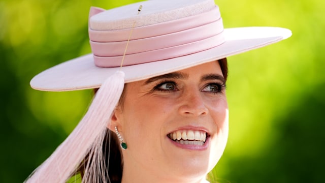 princess eugenie in pink hat