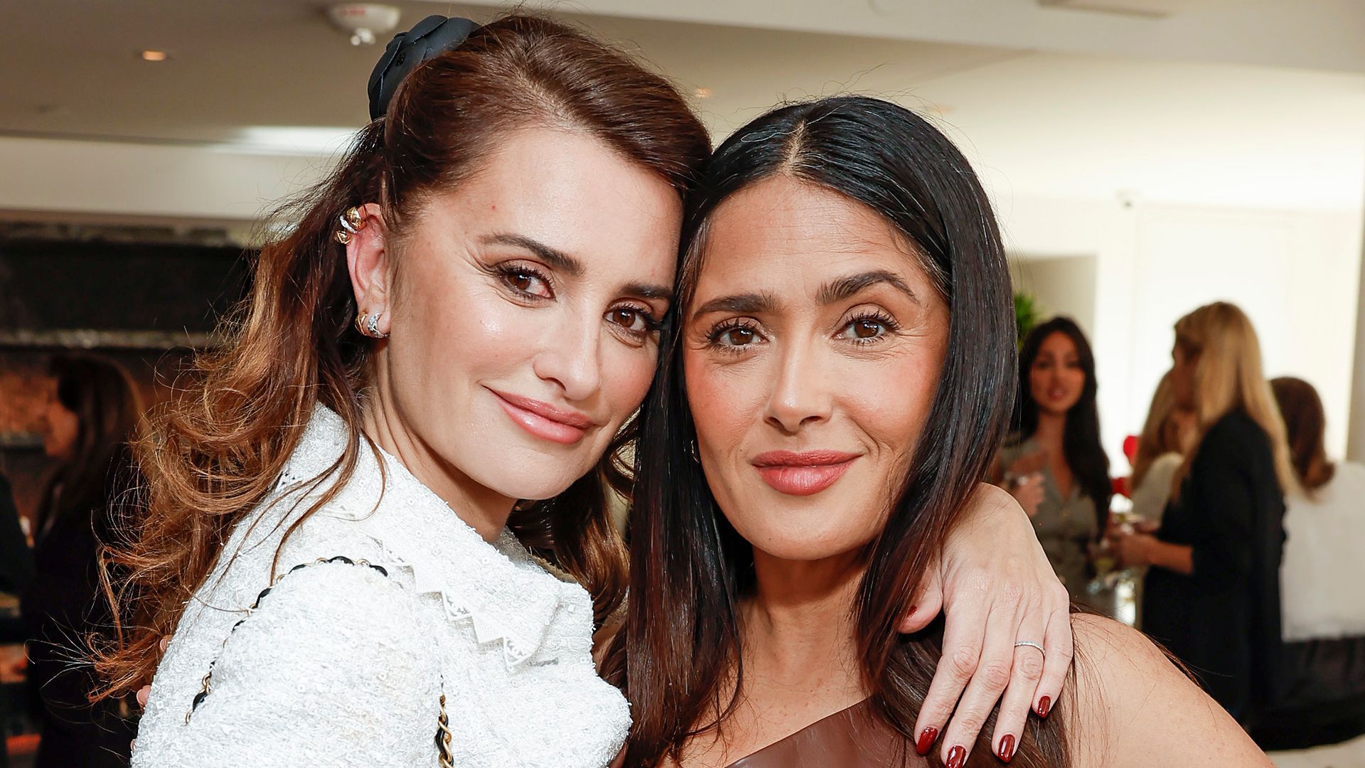 Salma Hayek wows in plunge dress for incredible throwback with BFF Penelope Cruz