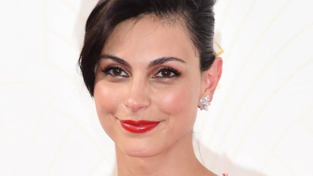 the endgame morena baccarin jaw dropping beach photo