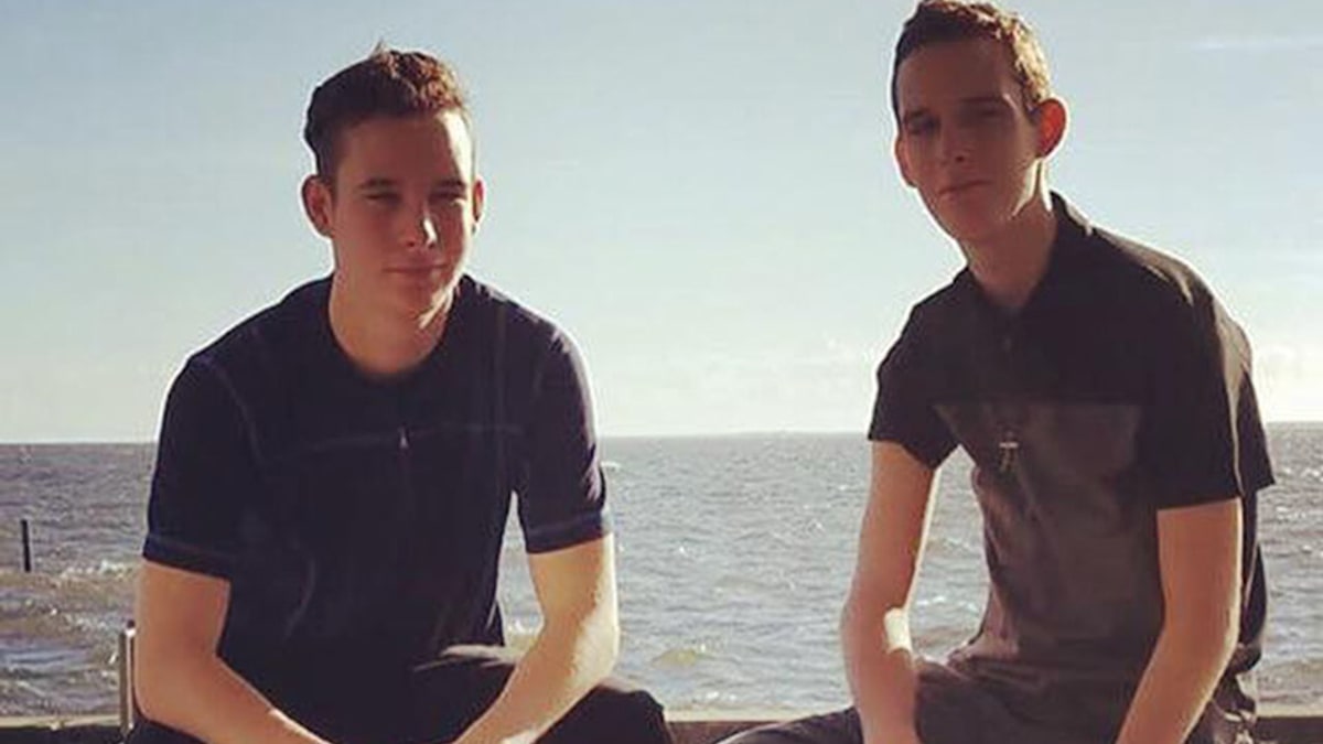 Twin brothers diagnosed with same illness parted by death when only one(02)