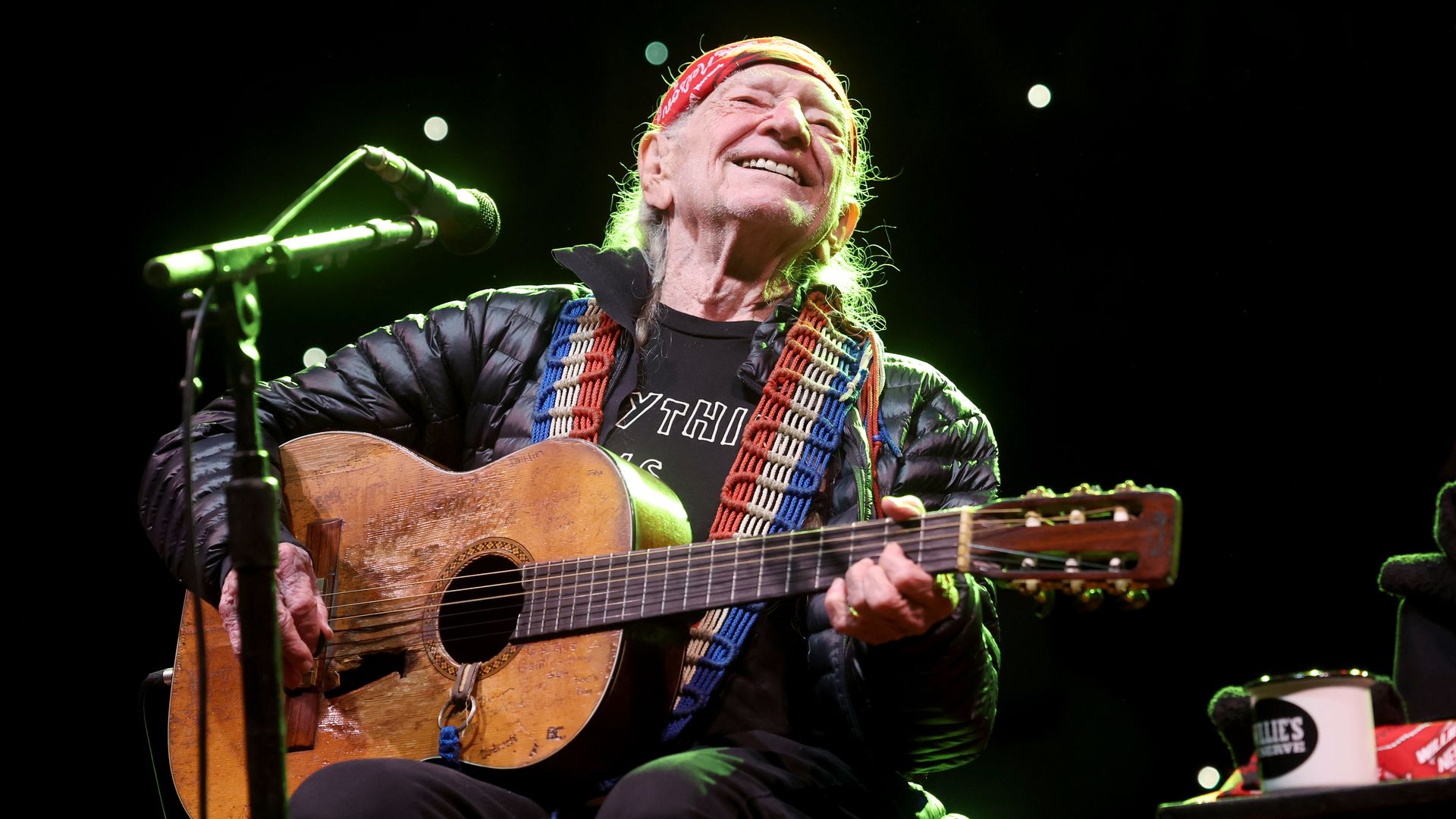 Willie Nelson’s appearance at 91 has fans in shock during high profile appearance