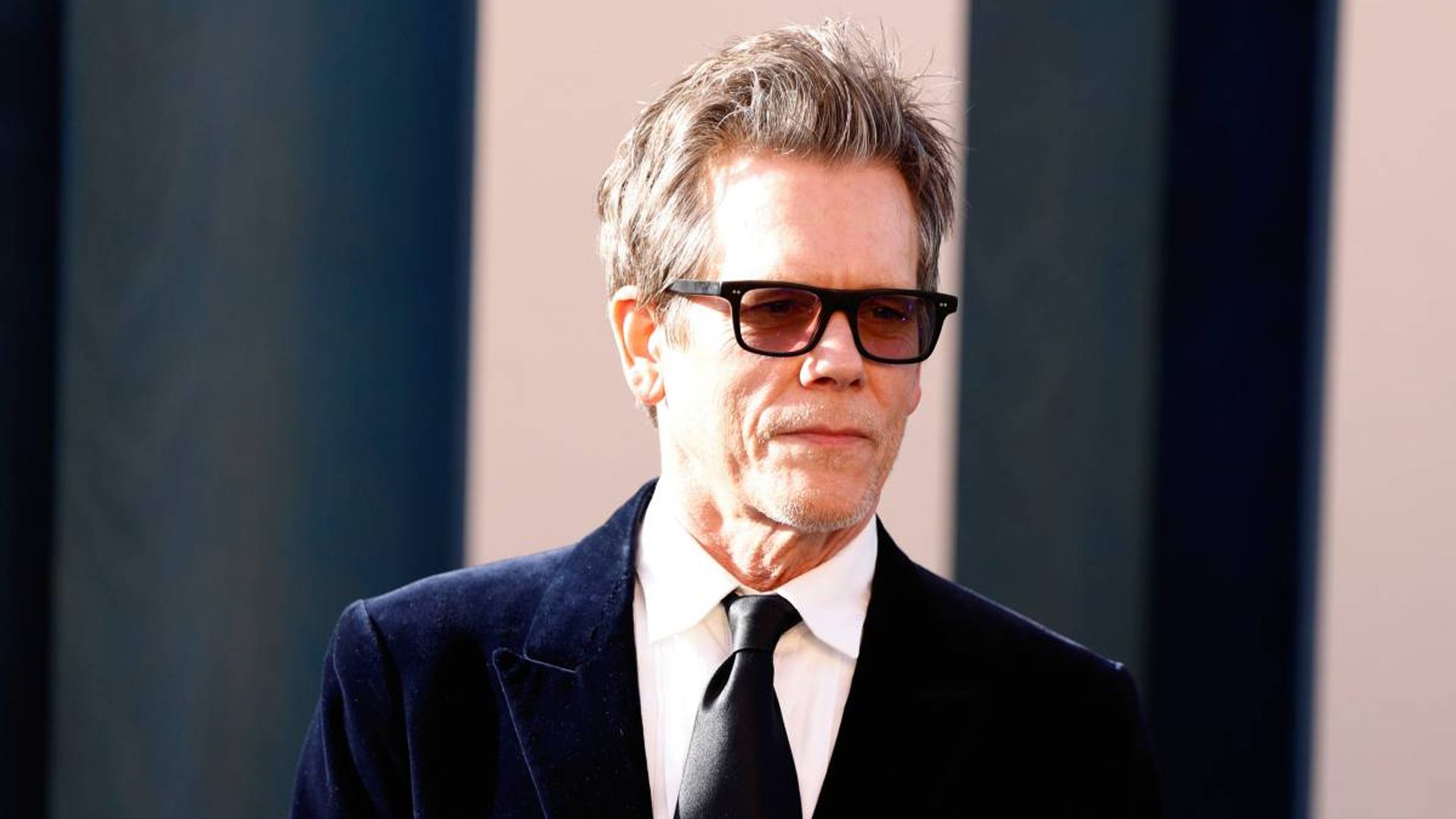kevin bacon music monday blues