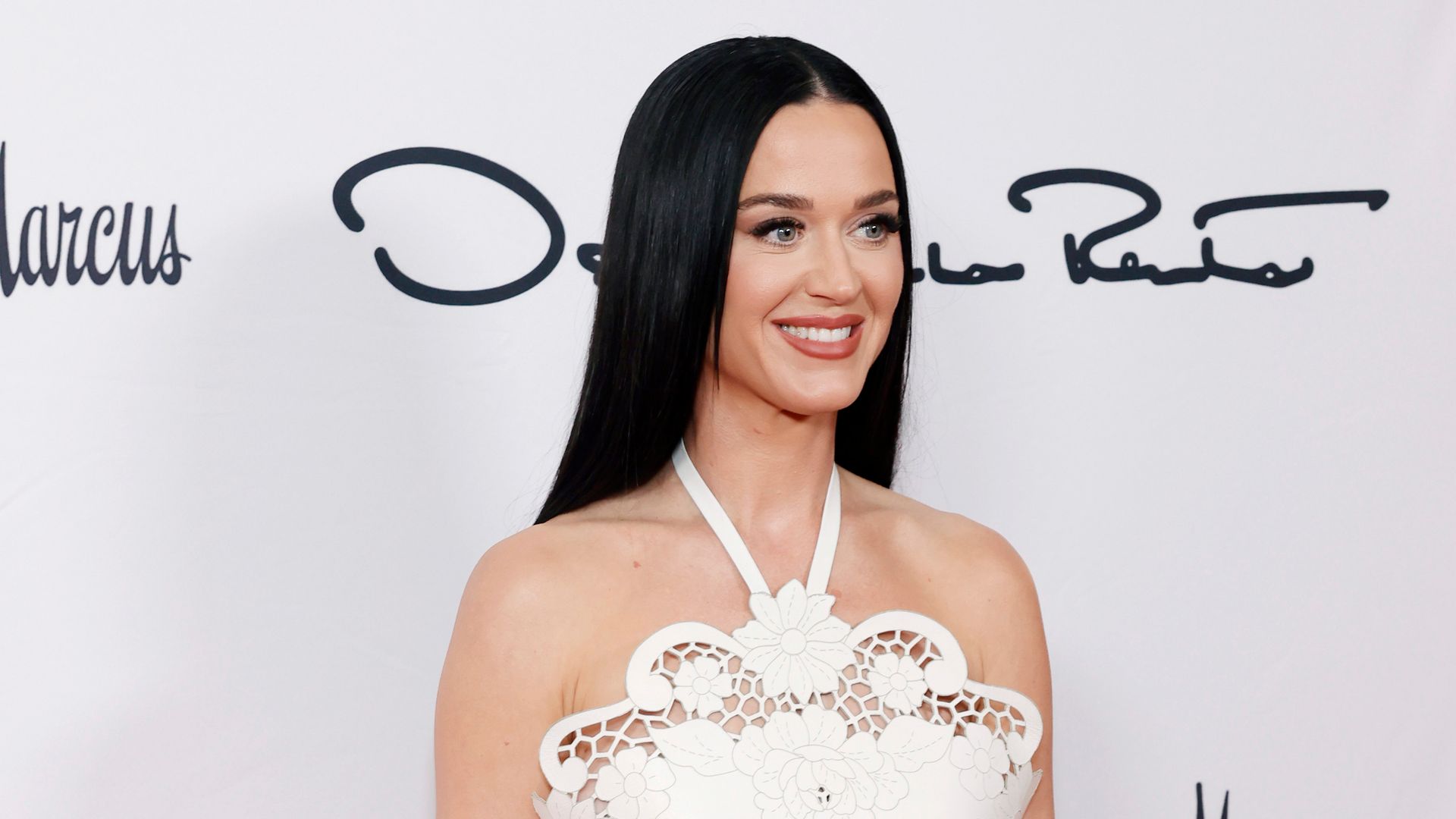 Katy Perry delights fans with unseen baby bump photos