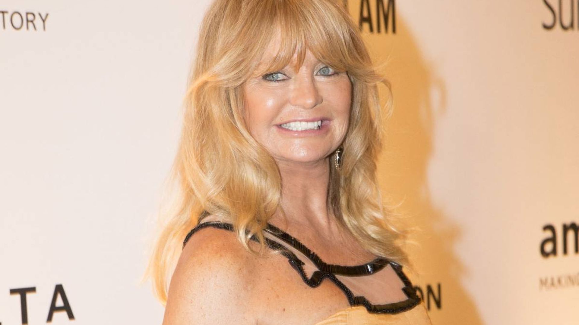 goldie hawn yellow