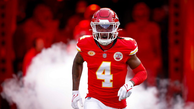 rashee rice running out of tunnel at chiefs game