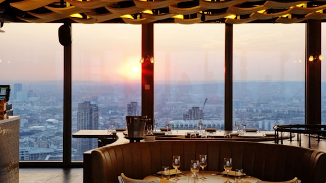 duck and waffle review