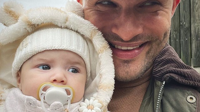 Aljaz and Lyra posed together for a cute selfie whilst at the stabbles