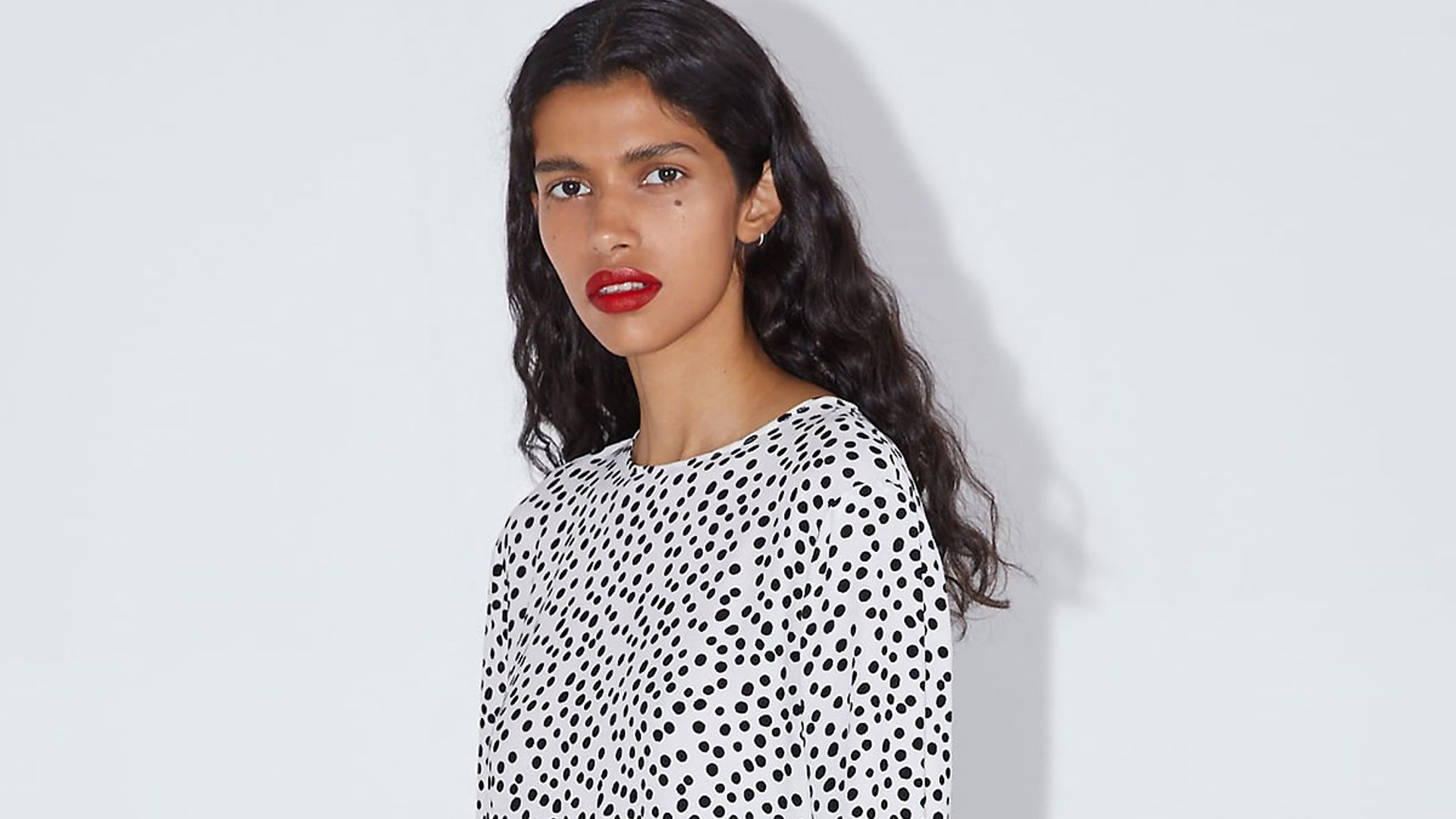 Loved THAT Zara polka dot dress? It now comes in a brand new colour ...