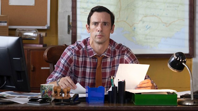 Ralf Little as DI Neville Parker in Death in Paradise