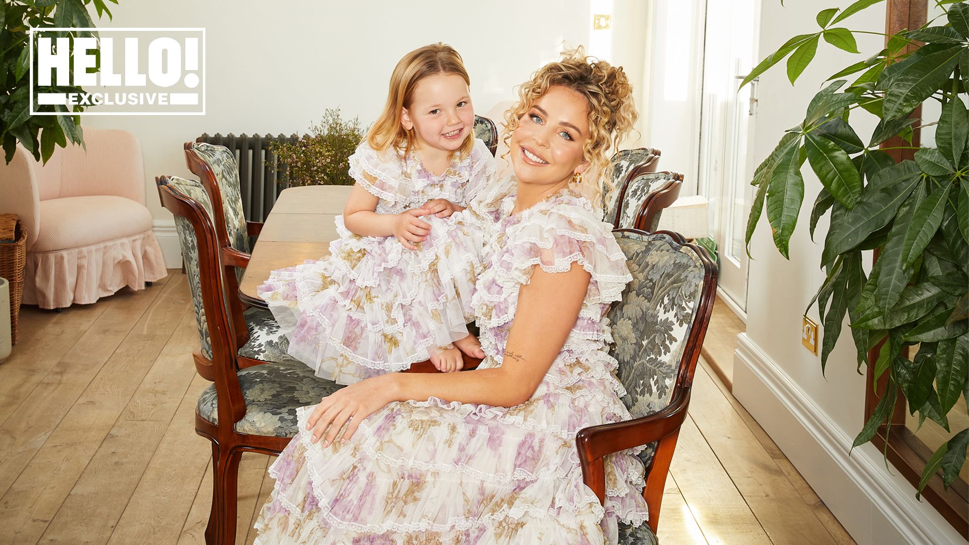 Lydia Bright posing at home with daughter Loretta