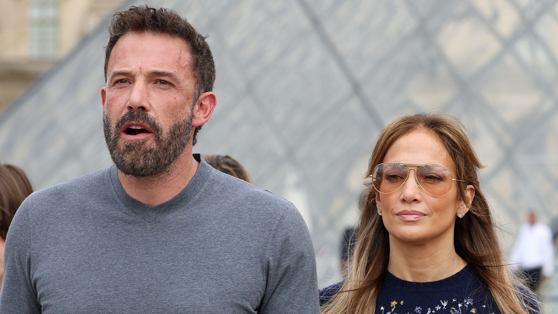 PARIS, FRANCE - JULY 26: Jennifer Lopez and Ben Affleck are seen at the Louvre Museum on July 26, 2022 in Paris, France. (Photo by Pierre Suu/GC Images)