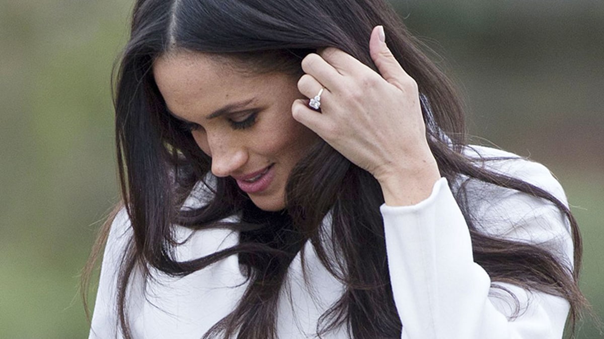 Get Meghan Markle’s engagement hair style with at home blow-dry | HELLO!