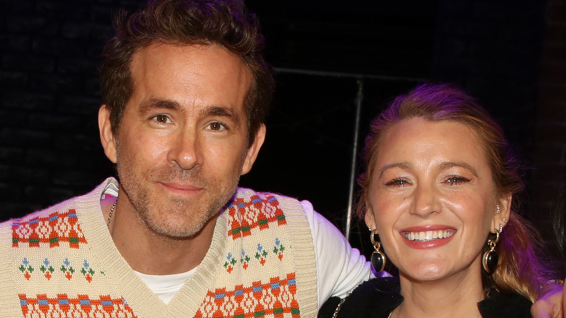 Ryan Reynolds and Blake Lively take three oldest kids to Broadway — photos of family outing