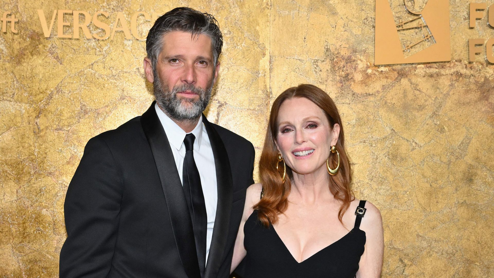 Julianne Moore and Bart Freundlich arrive for The Albies hosted by the Clooney Foundation at the New York Public Library in New York City on September 28, 2023