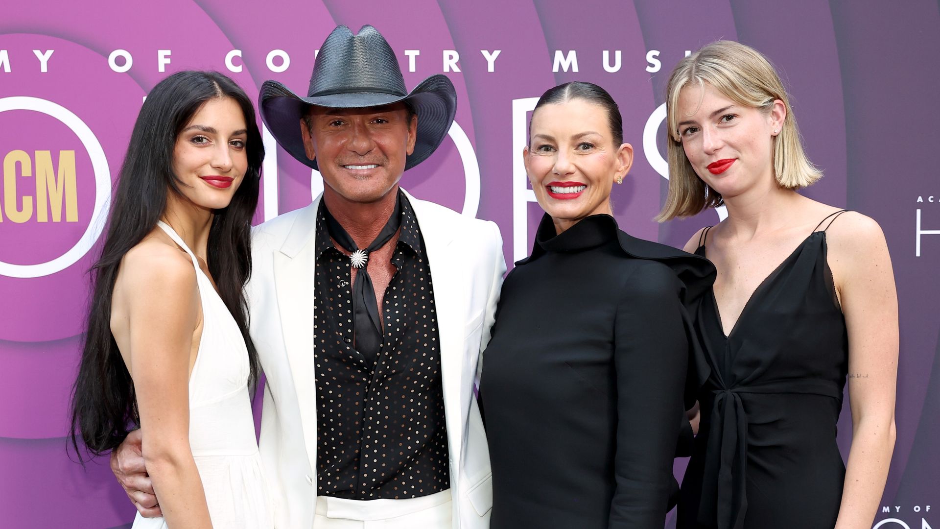 tim mcgraw faith hill and daughters