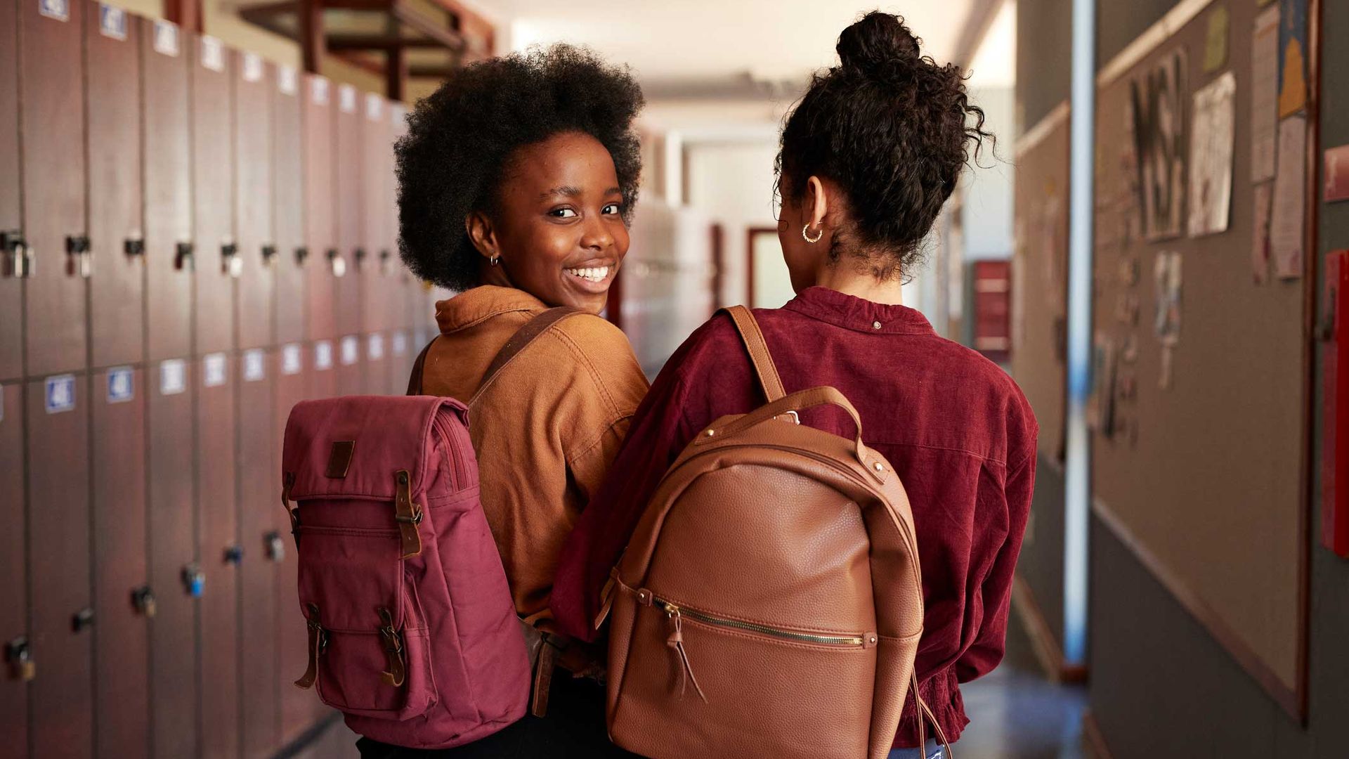 9 cool school backpacks for teenage boys and girls