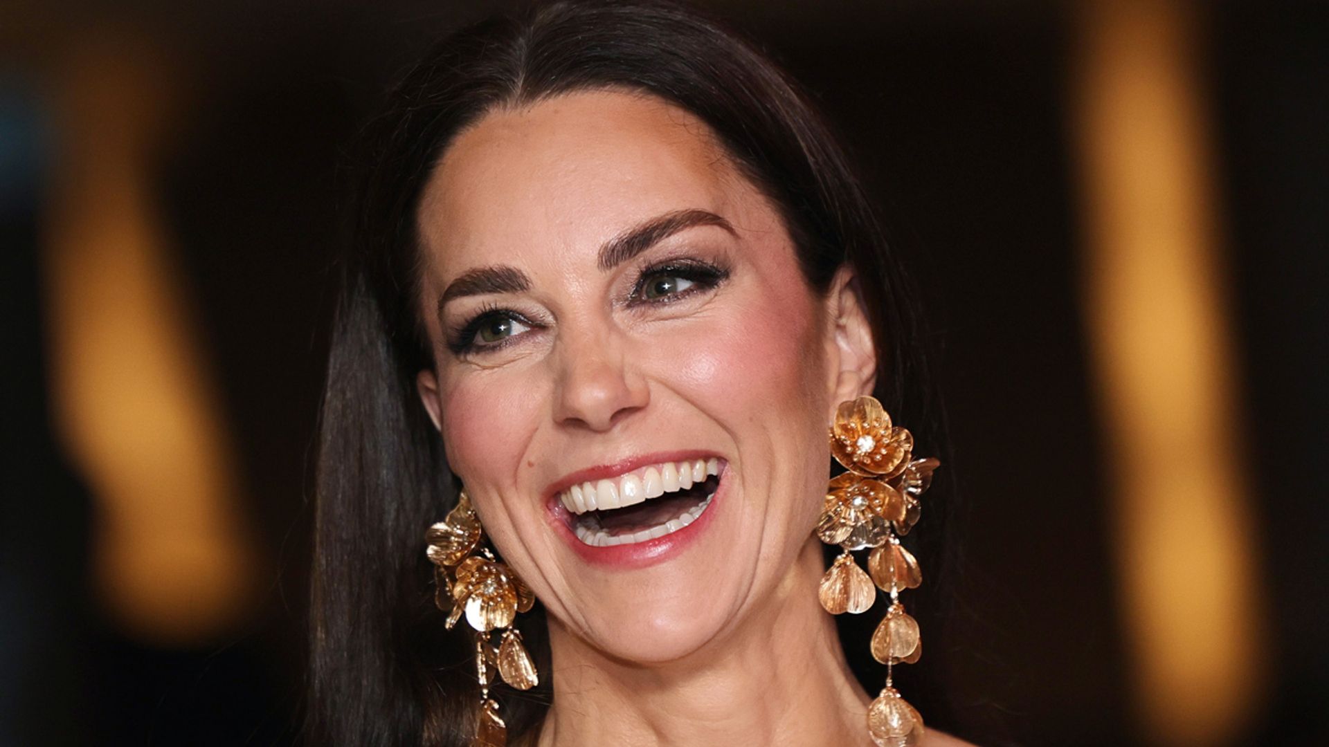 kate middleton gold earrings from zara