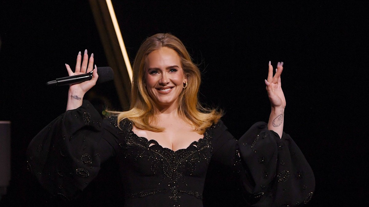 Adele's son Angelo makes ultra rare appearance during emotional Vegas finale