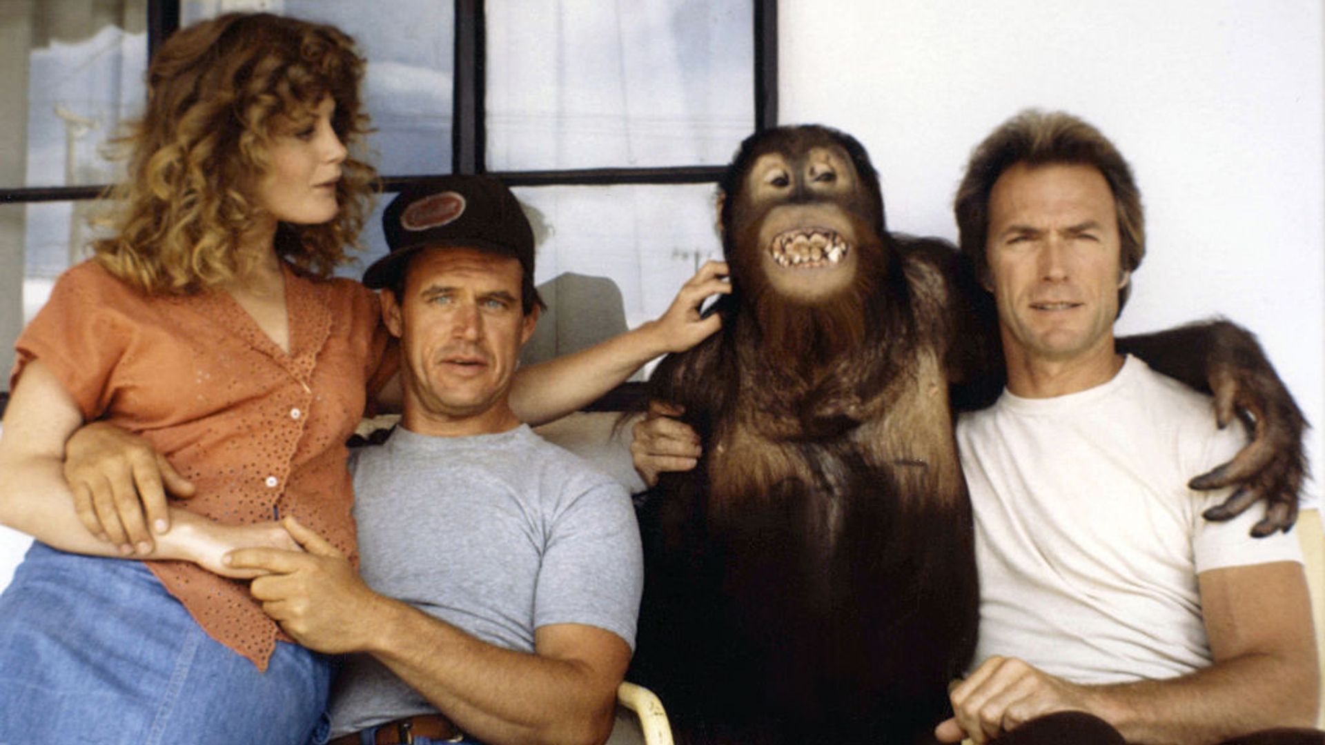 Geoffrey Lewis pictured alongside his Every Which Way But Loose co-stars Clint Eastwood and Beverly d'Angelo