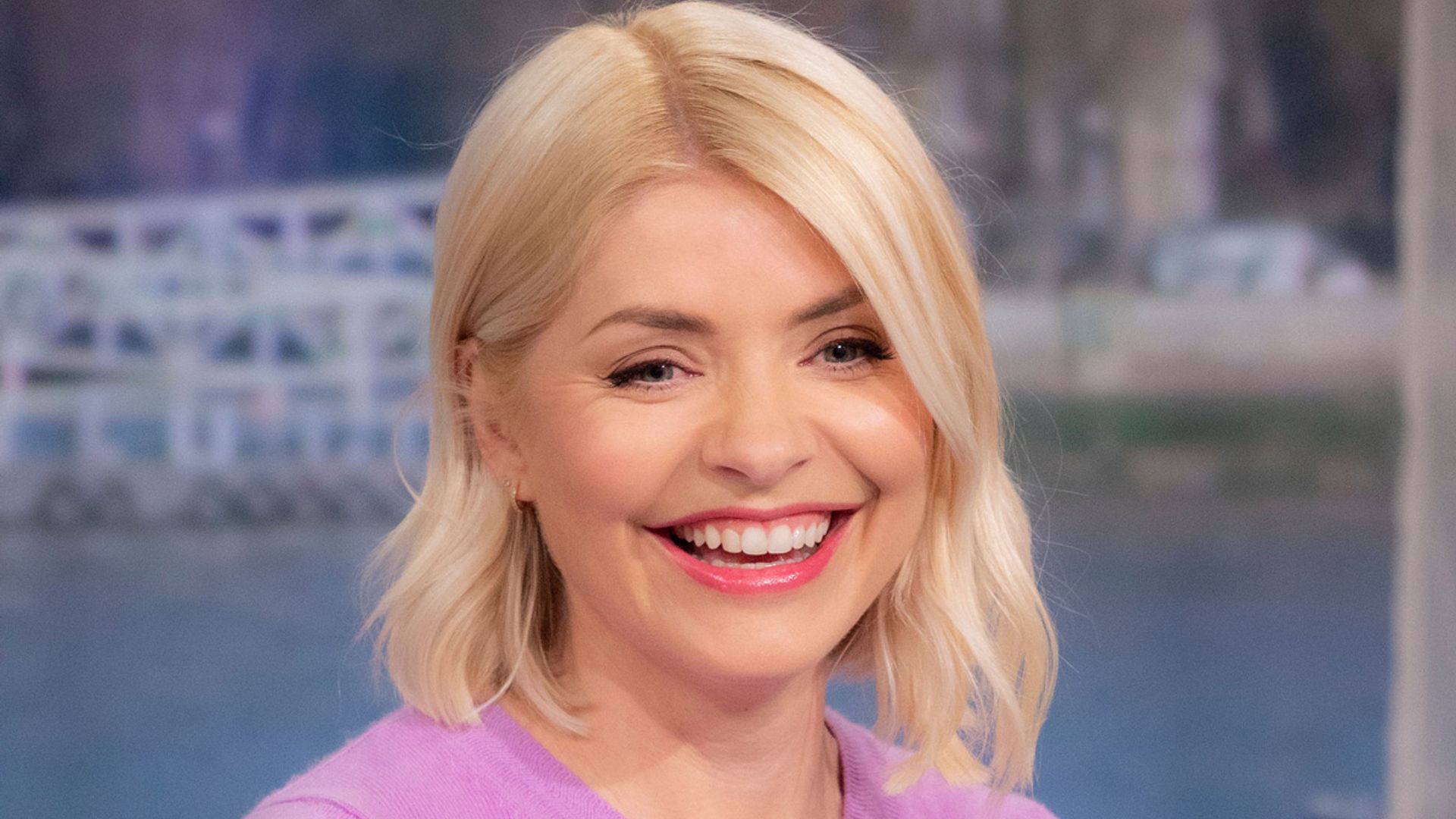 holly willoughby spring