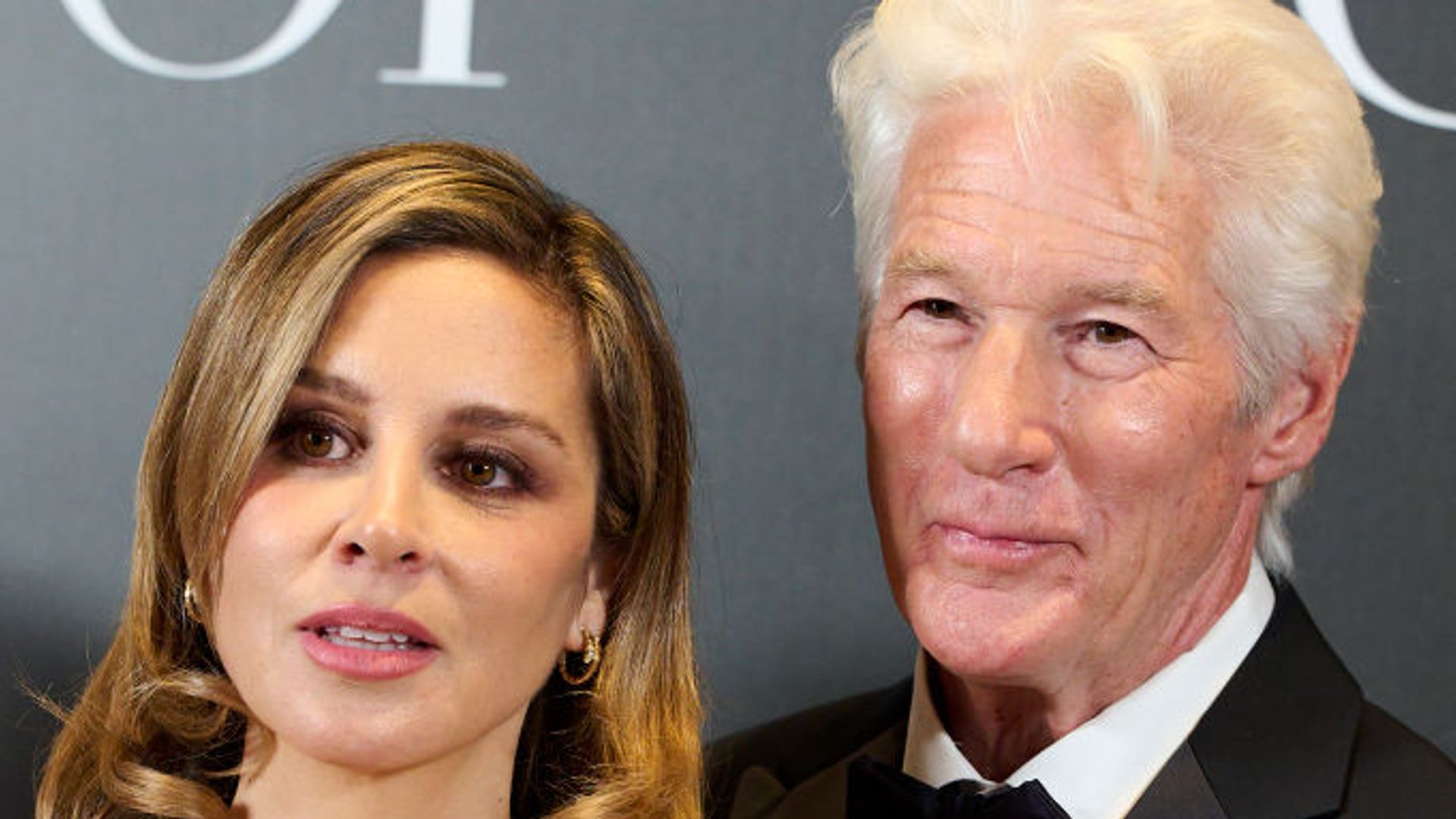 Richard Gere shrugs off awkward red carpet moment with wife — watch