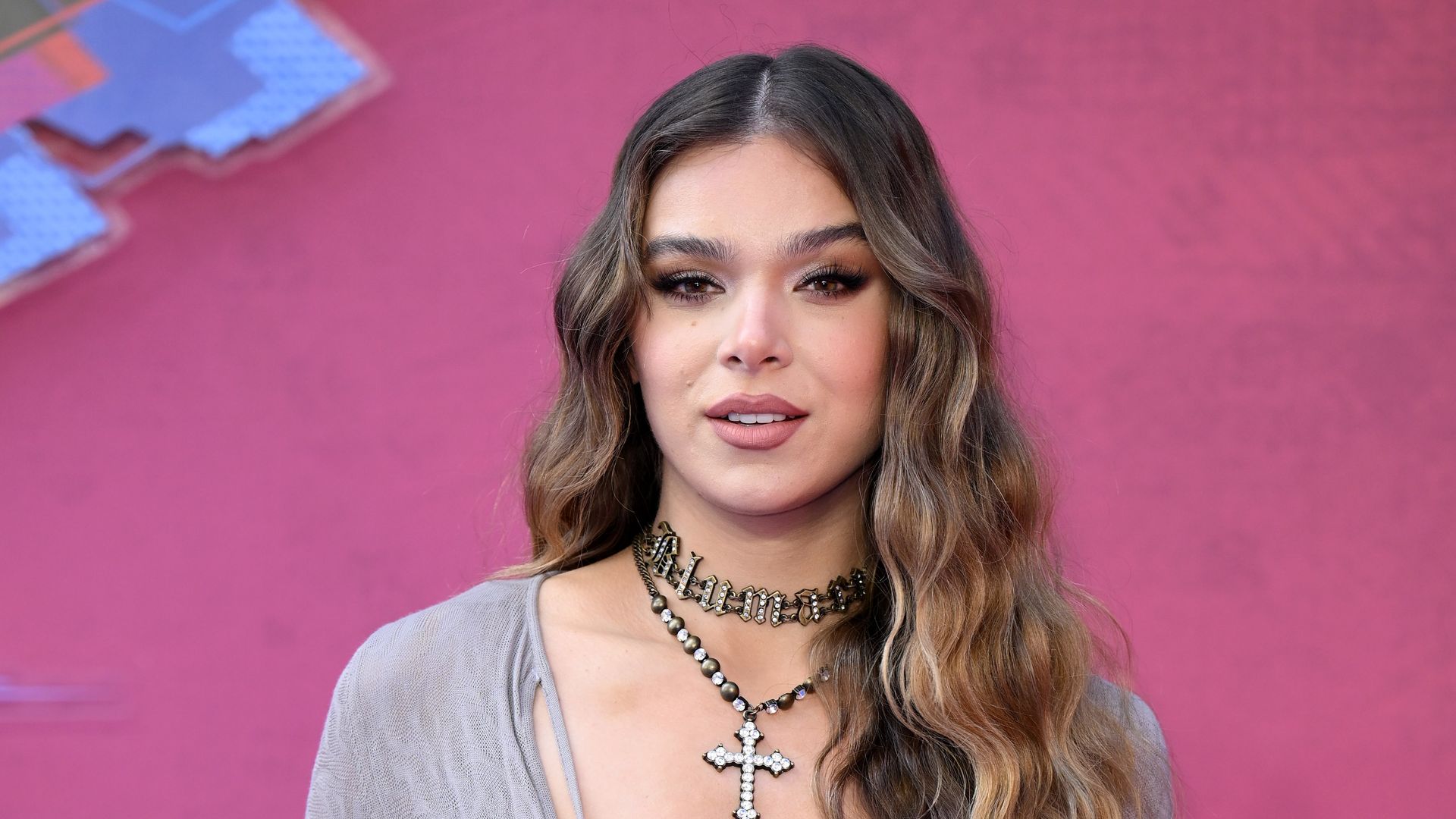  Hailee Steinfeld attends the "Spider-man: Across The Spider-Verse" Gala Screening at Cineworld Leicester Square on June 01, 2023 in London, England