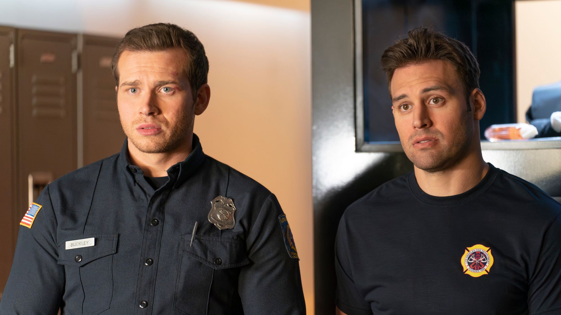 9-1-1's Oliver Stark teases 'tension' at the 118 and Tommy Kinard's return